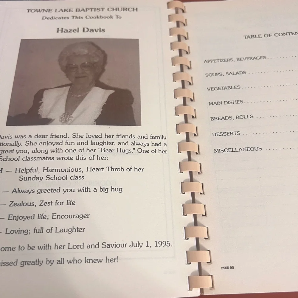 Home Cookin Towne Lake Baptist Church Community Cookbook 1995 Spiral Bound